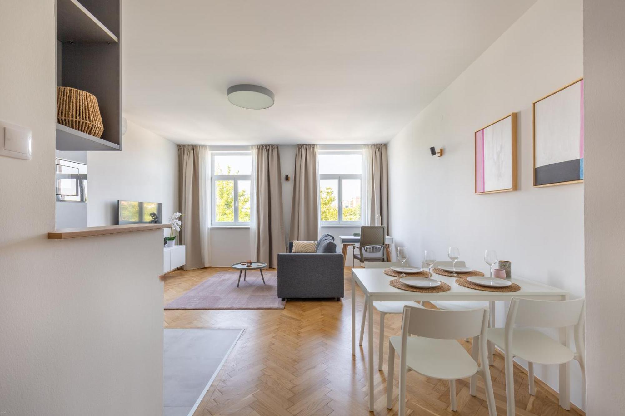 Spacious And Freshly Renovated Apartment Budapest